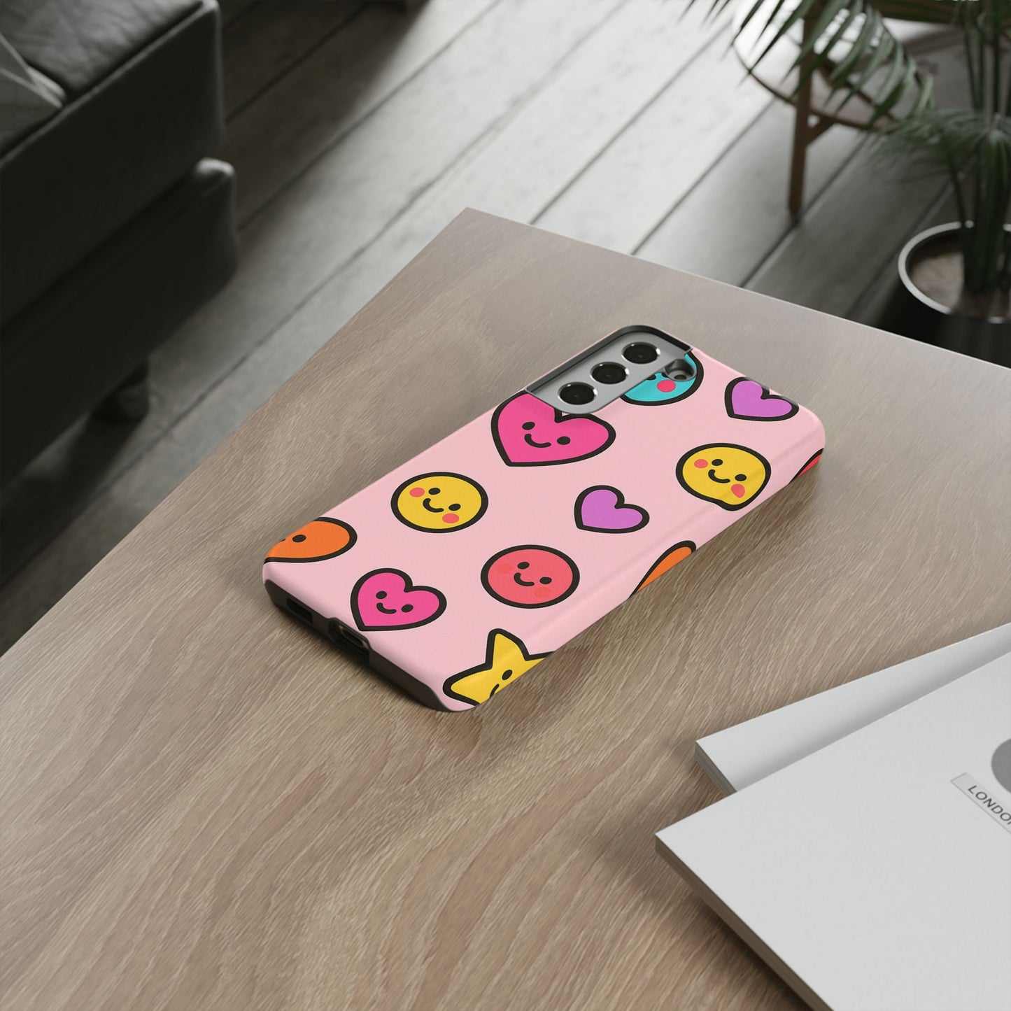 Cute Phone Case with Smiley Faces and Hearts, Fun Gift for Kids and Teens, Cellphone Protector, Birthday Present, Cute Accessories