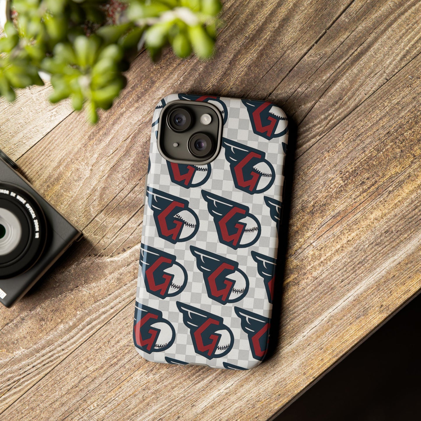 Durable Phone Case with Baseball Design, Tough and Stylish Phone Cover, Sports Gift for Him/Her, Perfect for Everyday Use and Celebrations