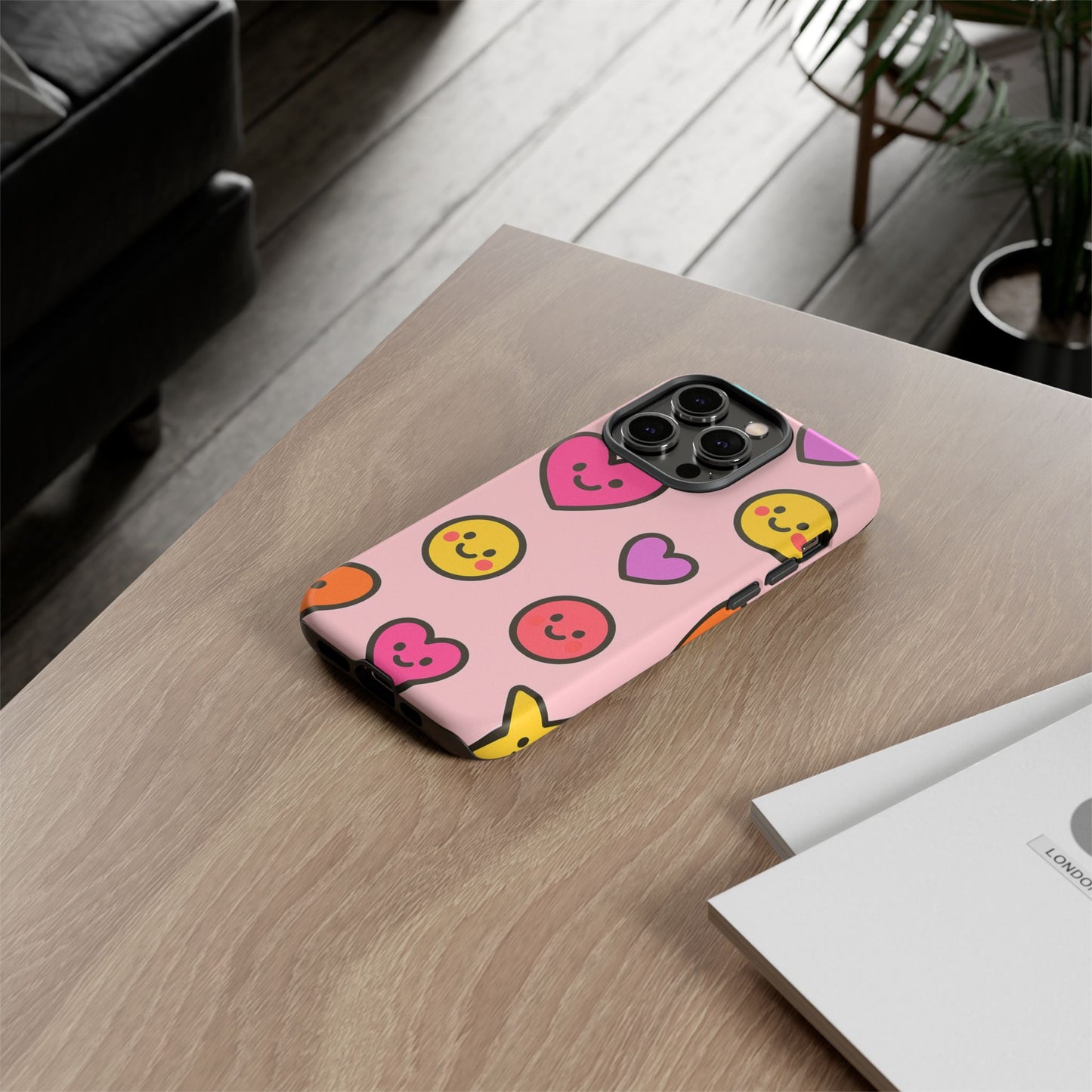 Cute Phone Case with Smiley Faces and Hearts, Fun Gift for Kids and Teens, Cellphone Protector, Birthday Present, Cute Accessories